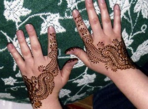 Fancy Mehndi Design 2011