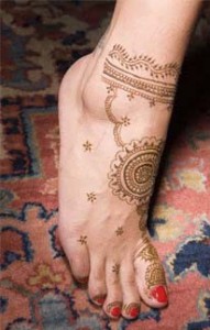 Feet Fancy Mehndi Design