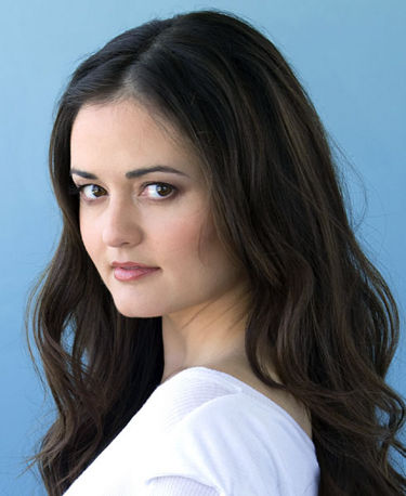 Beautiful-Danica-Mckellar.jpg